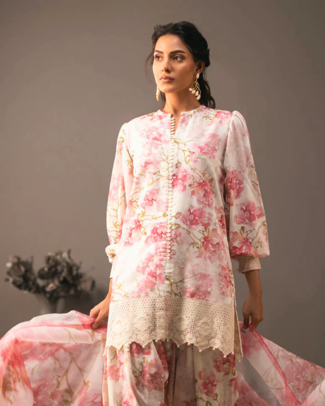 Shaan-e-Gulabi - WW-02